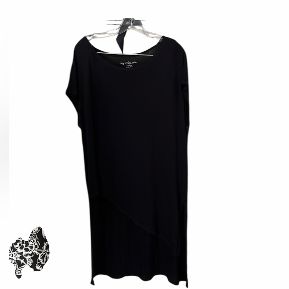 Chico’s size X- large black knit top with long asymmetrical high low hem